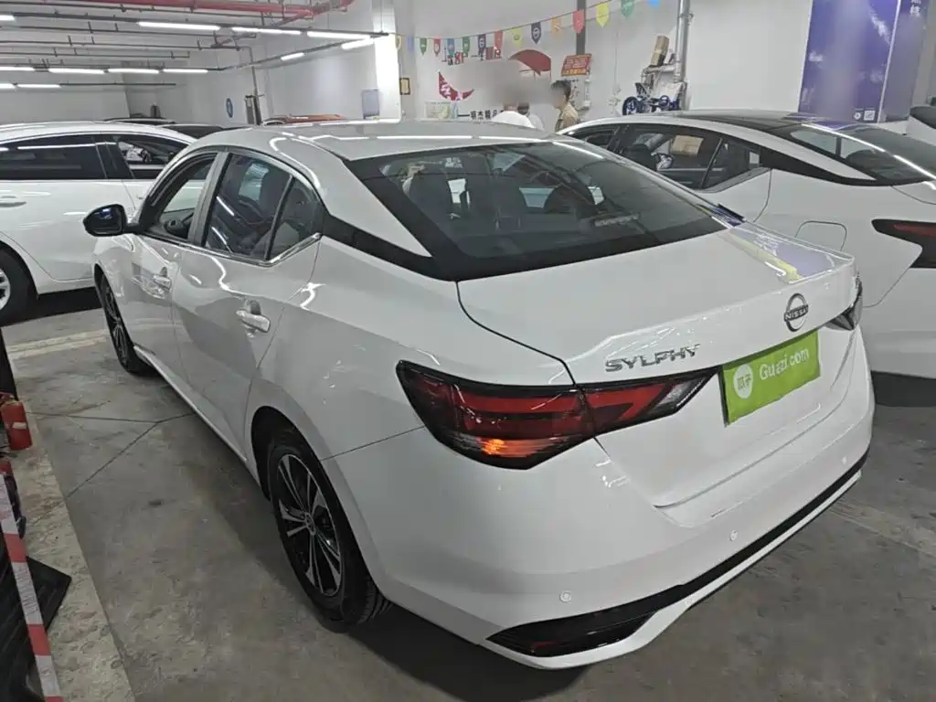 Nissan Sylphy — миниатюра 5
