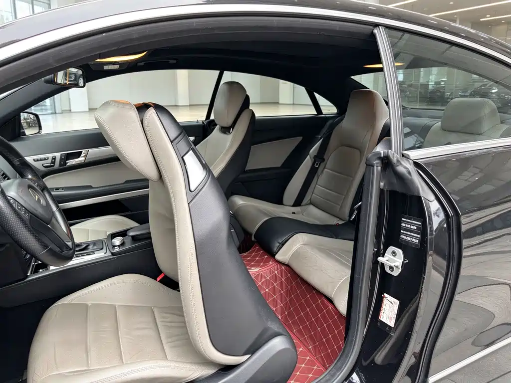 Mercedes-Benz E-Class (Import) — миниатюра 10