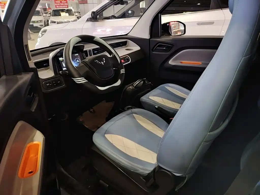 Wuling MINIEV — миниатюра 15