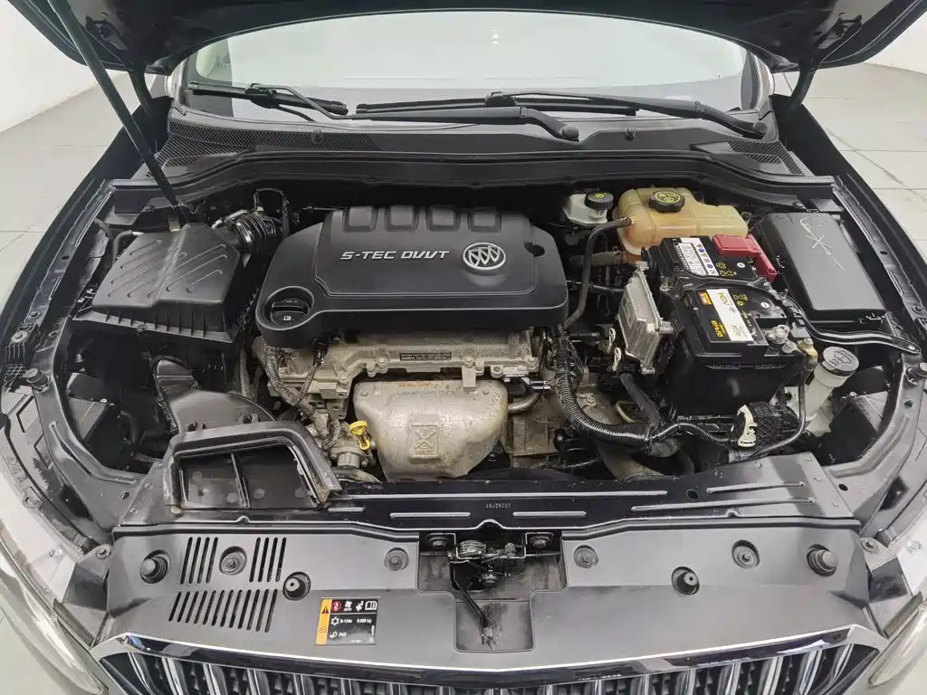 Buick Excelle — миниатюра 6