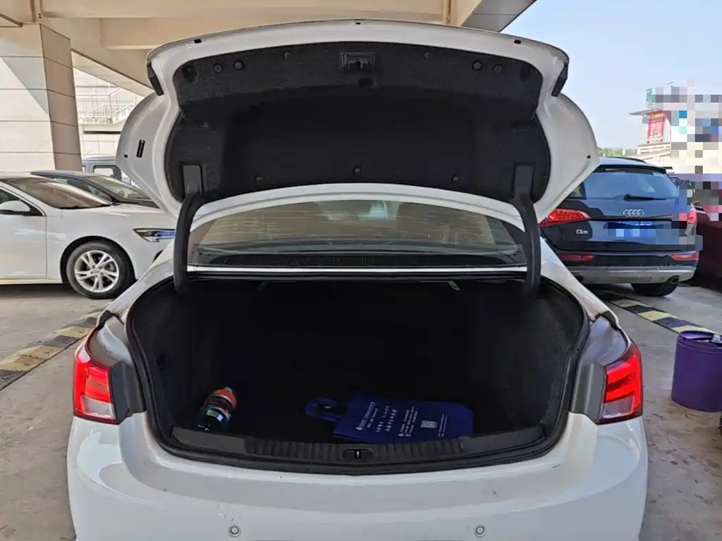 Buick Verano — миниатюра 19
