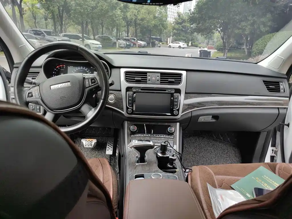 Haval H8 — миниатюра 5
