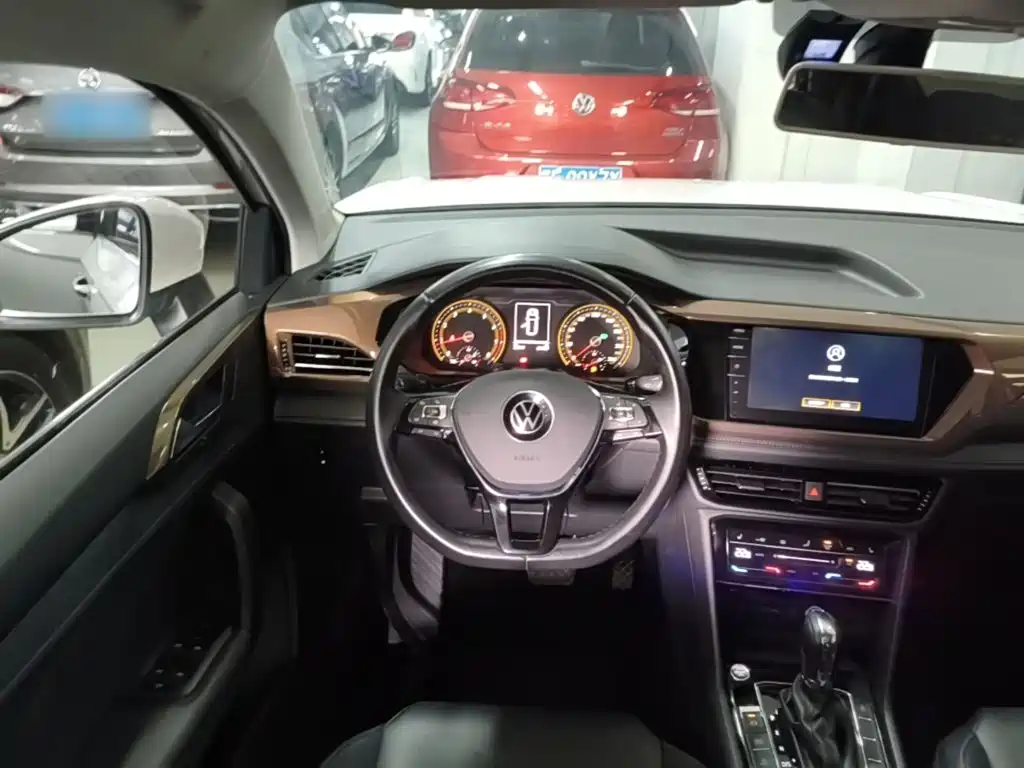 Volkswagen Tharu — миниатюра 11