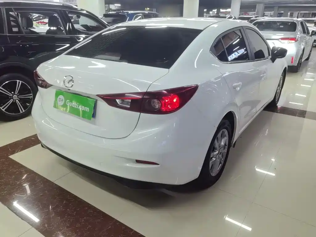 Mazda 3 Axela — миниатюра 7