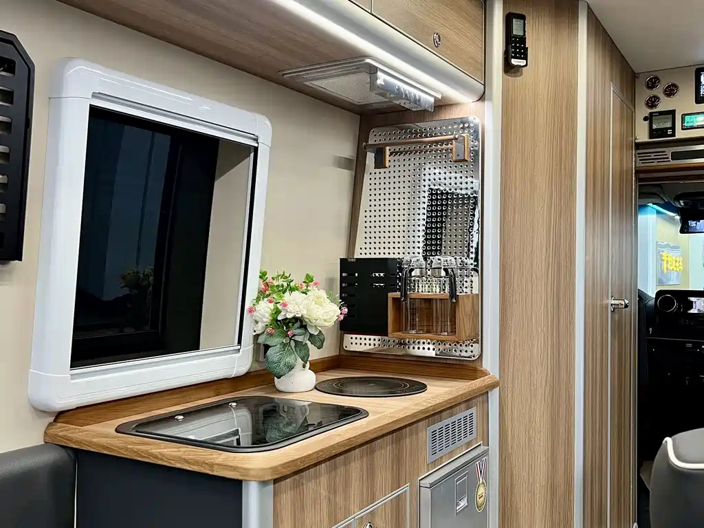 Mercedes-Benz Sprinter — миниатюра 14