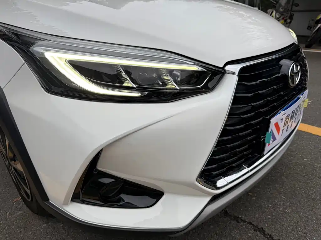 TOYOTA YARIS L ZHIXUAN