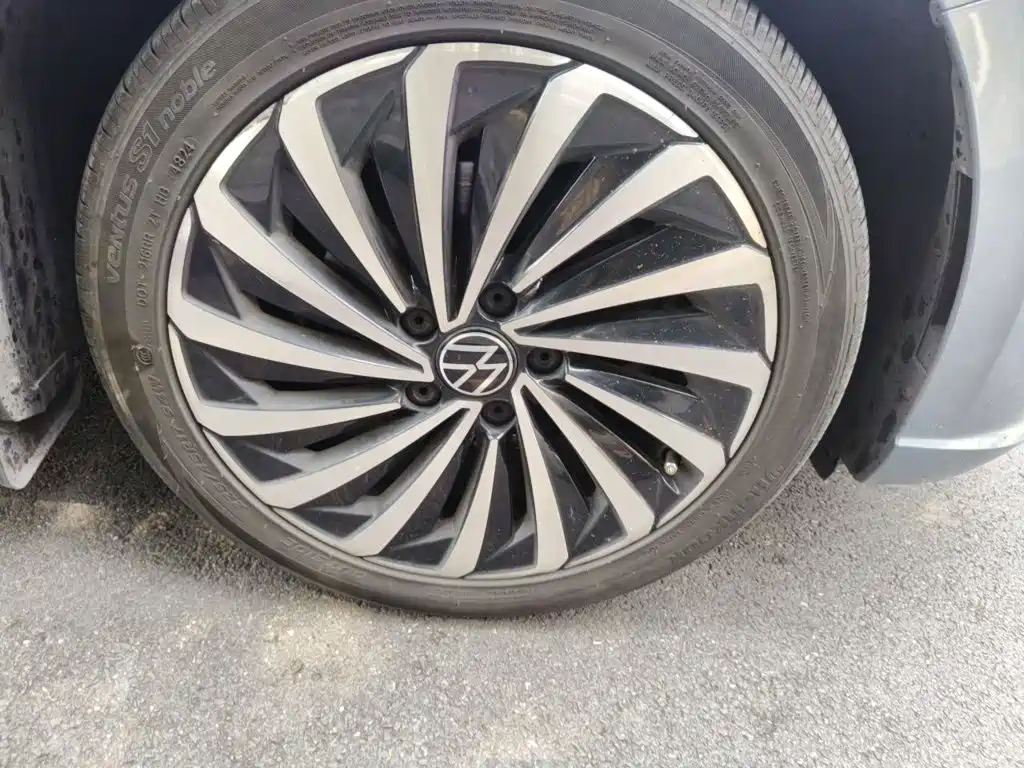 Volkswagen Lavida — миниатюра 22