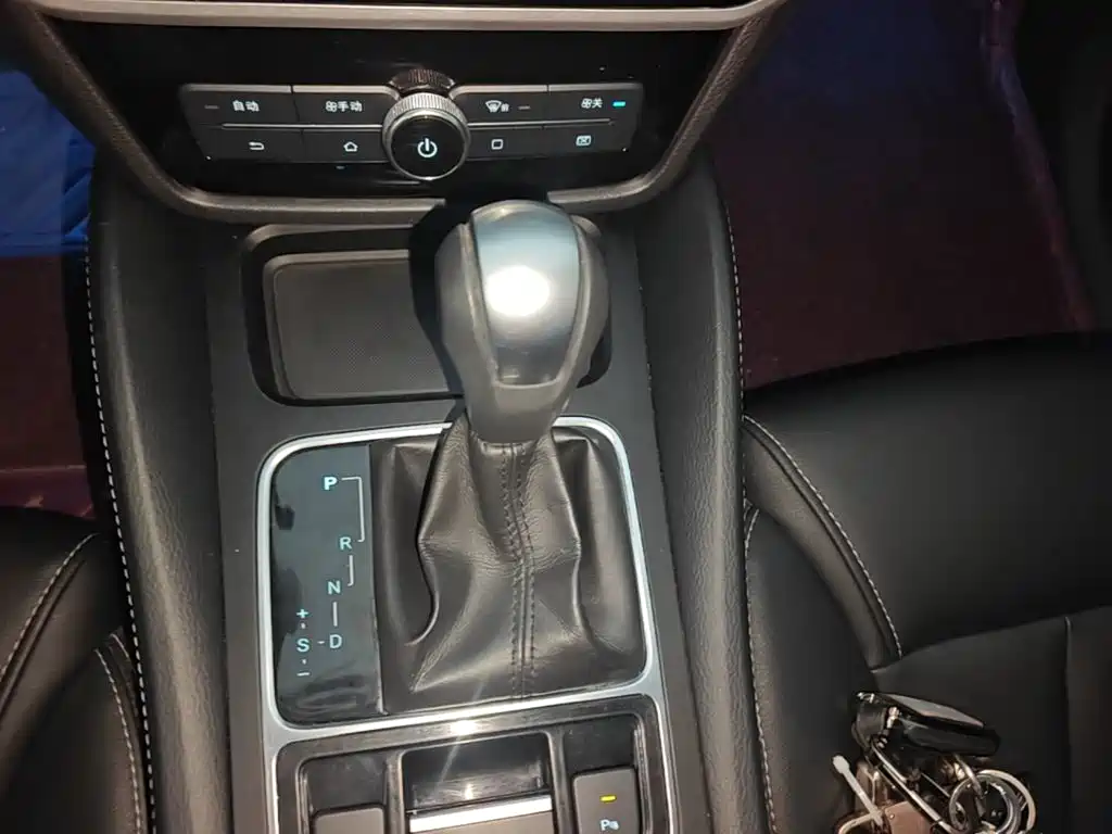 BYD MAX — миниатюра 14