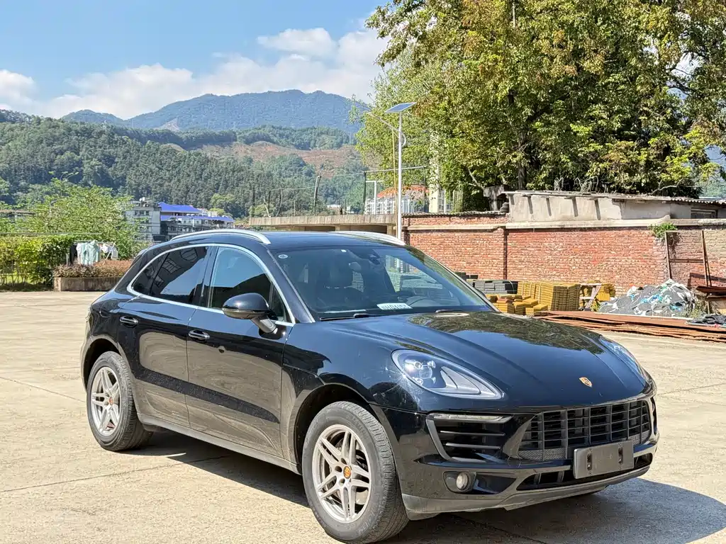Porsche Macan — миниатюра 2