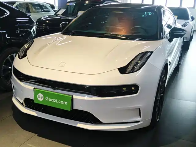 2023 Zeekr 001
