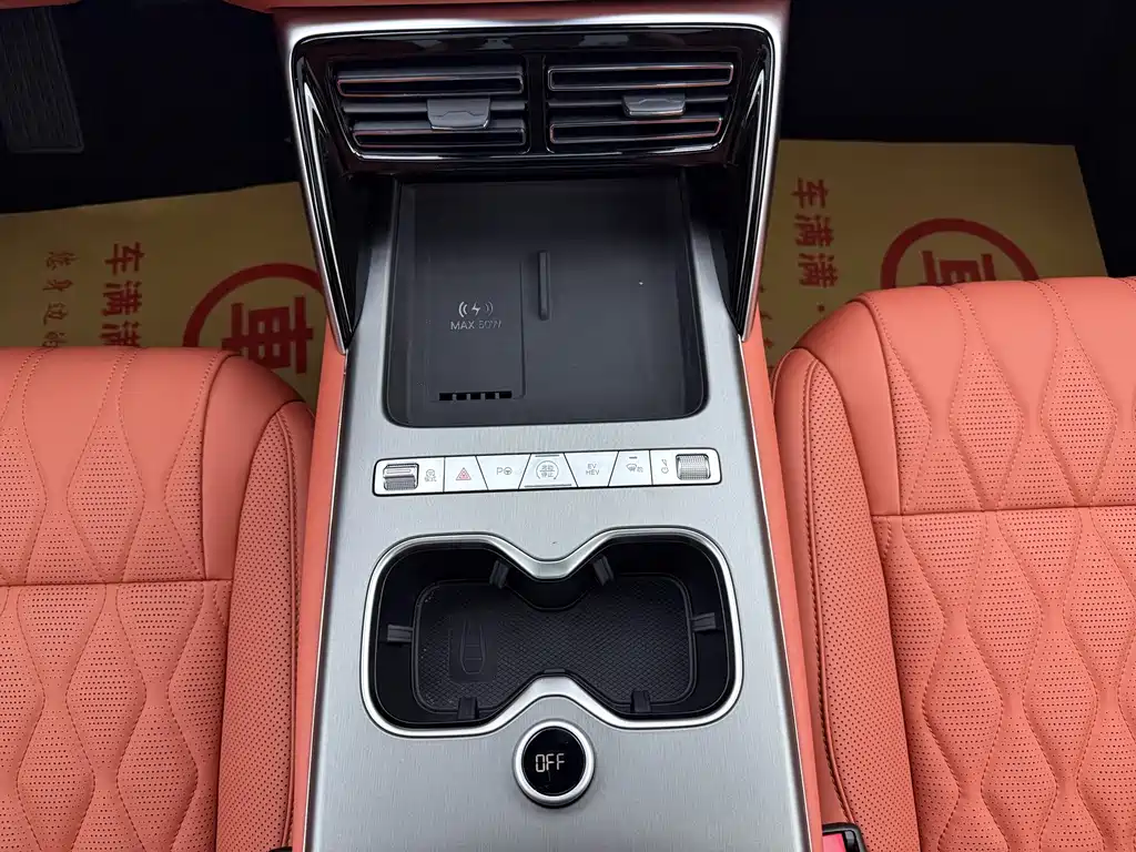 BYD Tang New Energy — миниатюра 9