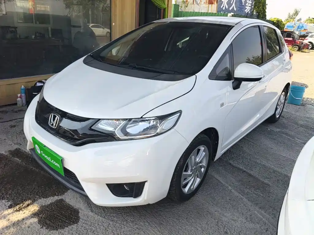 Honda Fit — миниатюра 2
