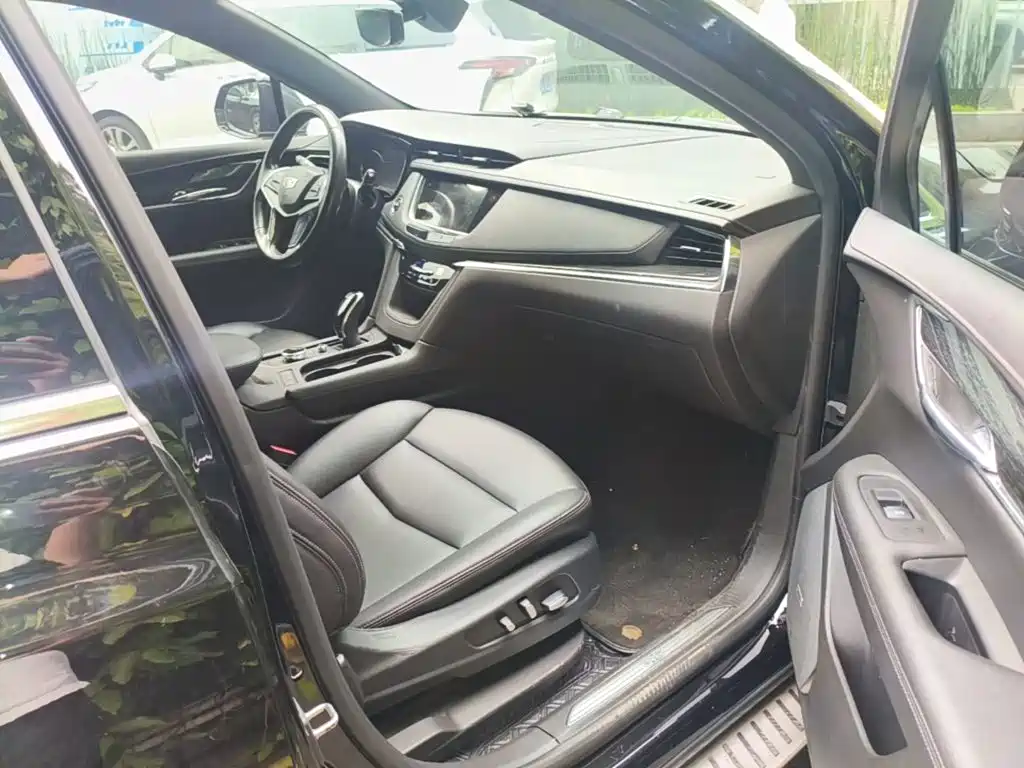 Cadillac XT5 — миниатюра 9