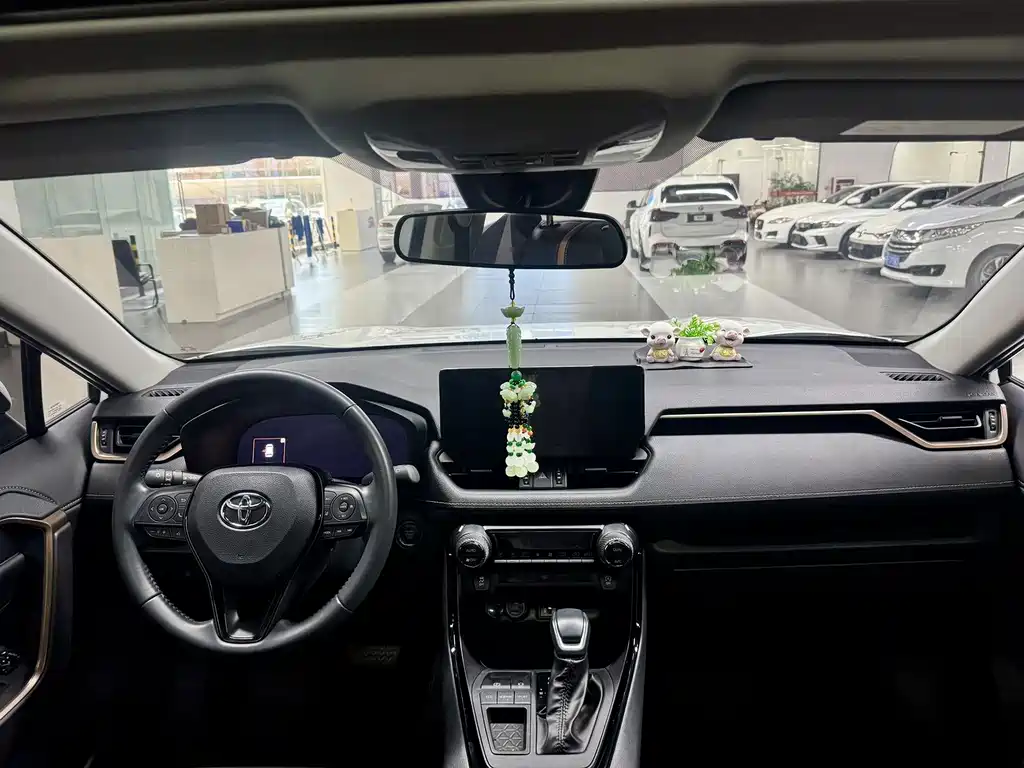 Toyota Wildlander — миниатюра 6
