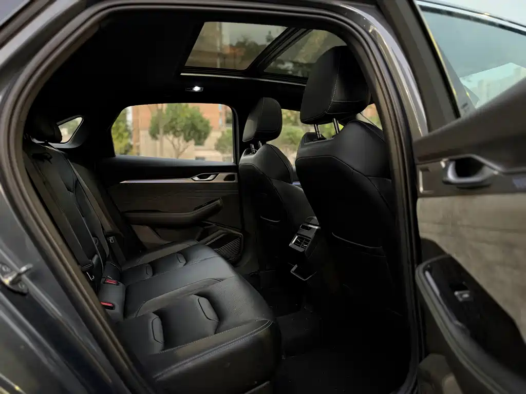 Geely Xingrui — миниатюра 8