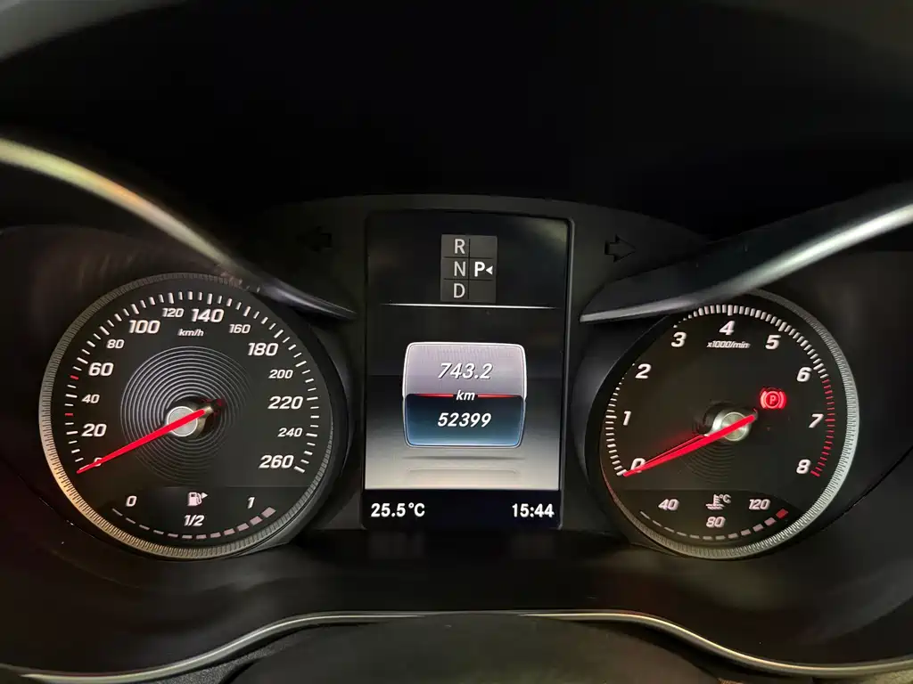 Mercedes-Benz C-Class — миниатюра 4