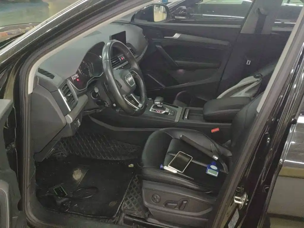 Audi Q5L — миниатюра 15