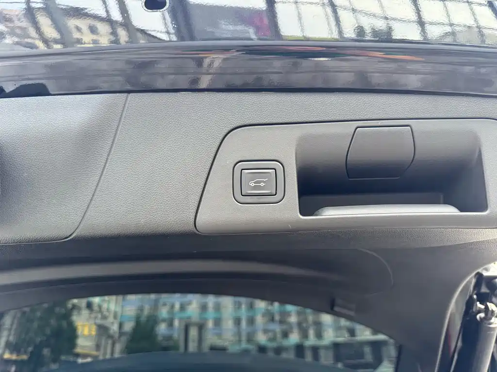 Buick Envision S — миниатюра 26