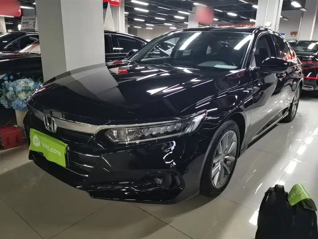 Купить Honda Accord