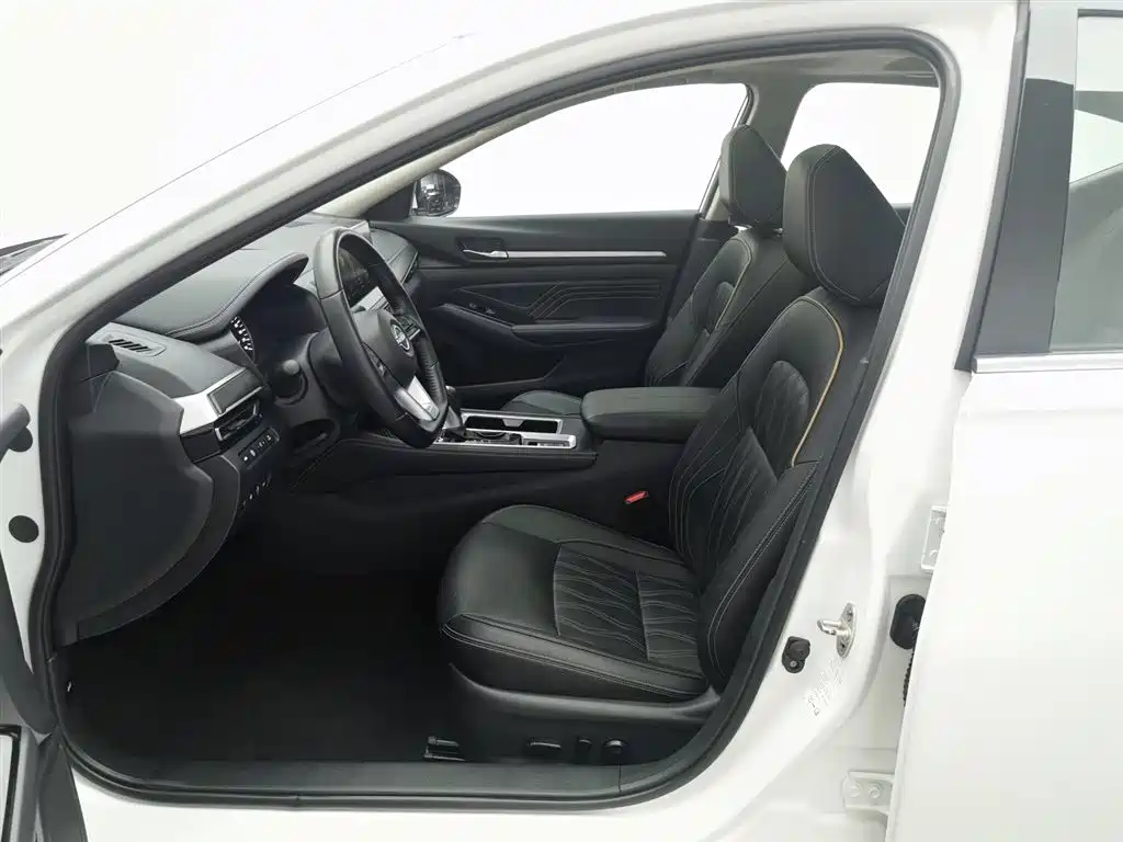 Nissan Altima 2022 2.0L XL-Upr