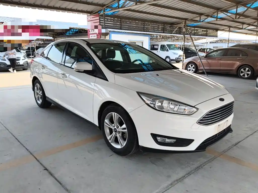 Ford Focus — миниатюра 4