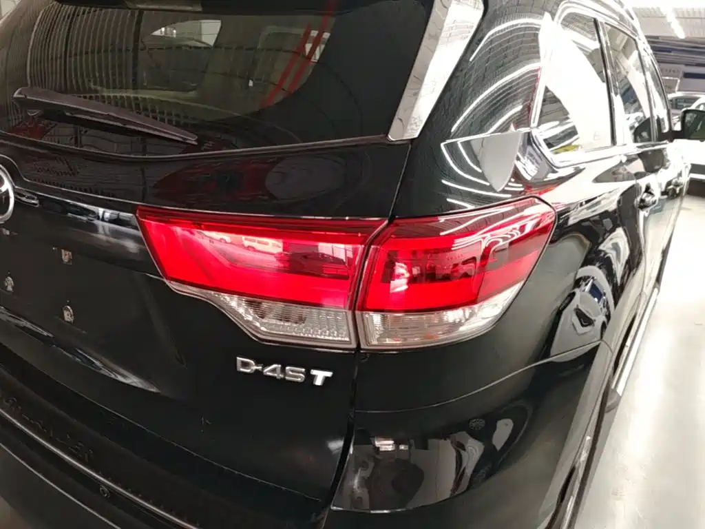 Toyota Highlander — миниатюра 8