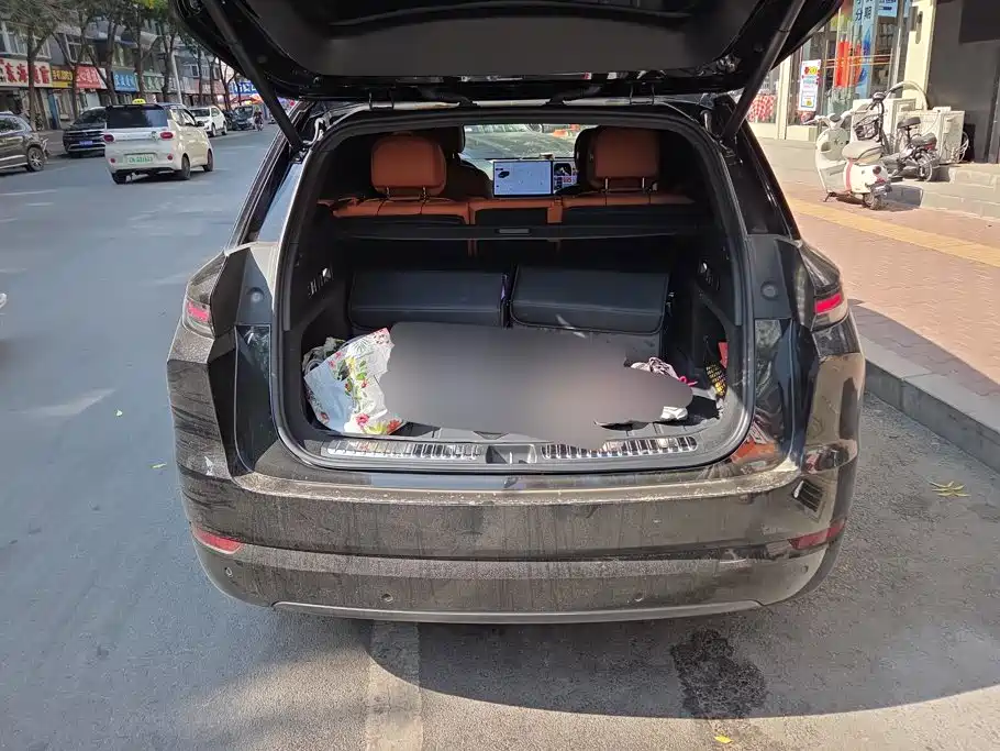 Li Auto Li L7 — миниатюра 4