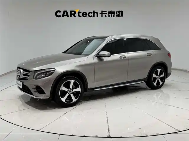 MERCEDES-BENZ GLC