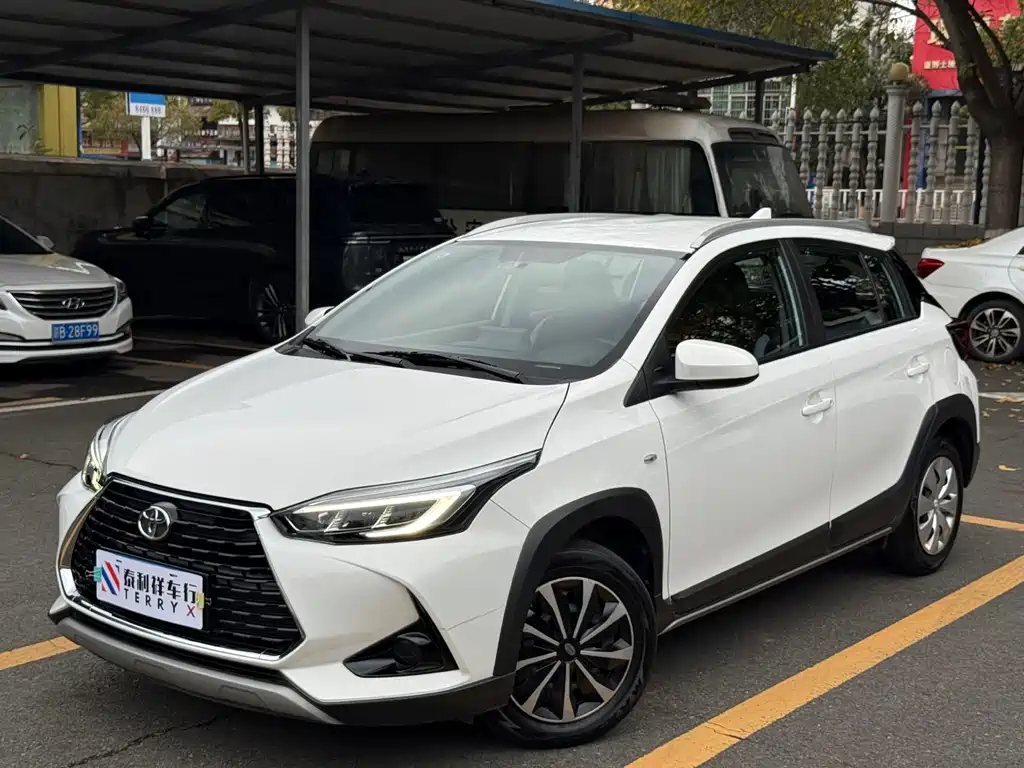 TOYOTA YARIS L ZHIXUAN