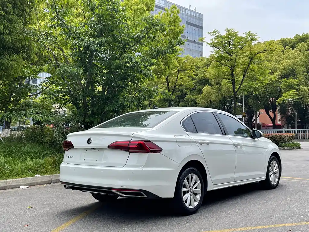 Volkswagen Bora 2021 1.5L AT Fashion Smart Connect