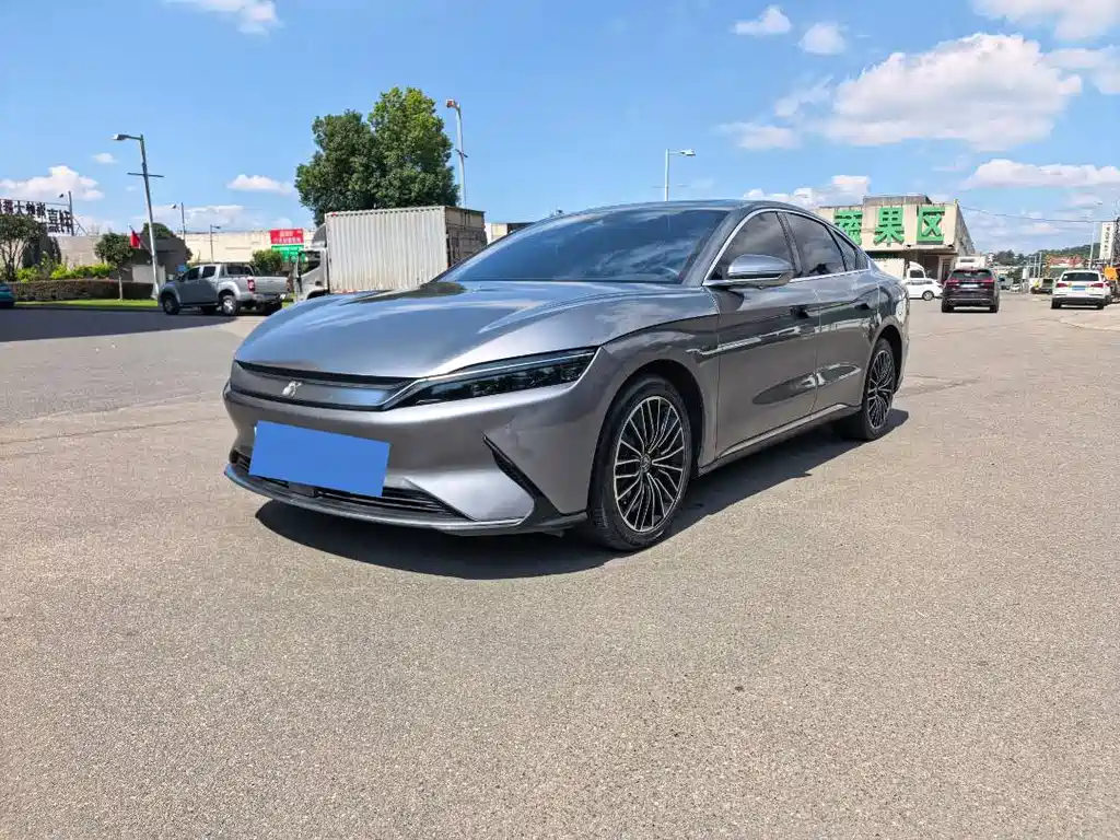 BYD Han — миниатюра 2