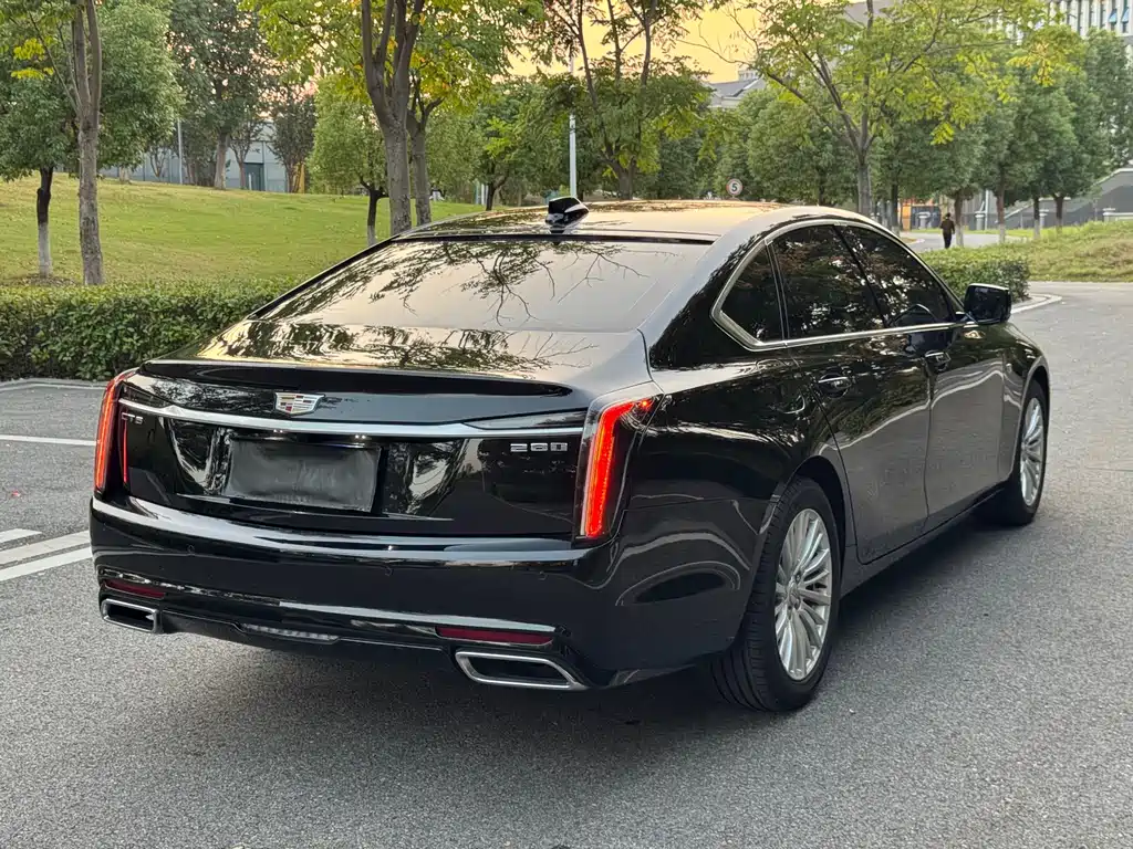 Cadillac CT6 — миниатюра 5