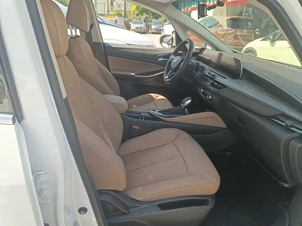 Buick GL6 — миниатюра 25
