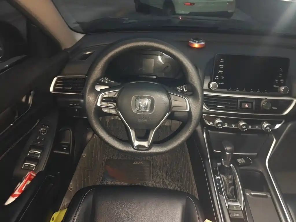 Honda Inspire — миниатюра 6