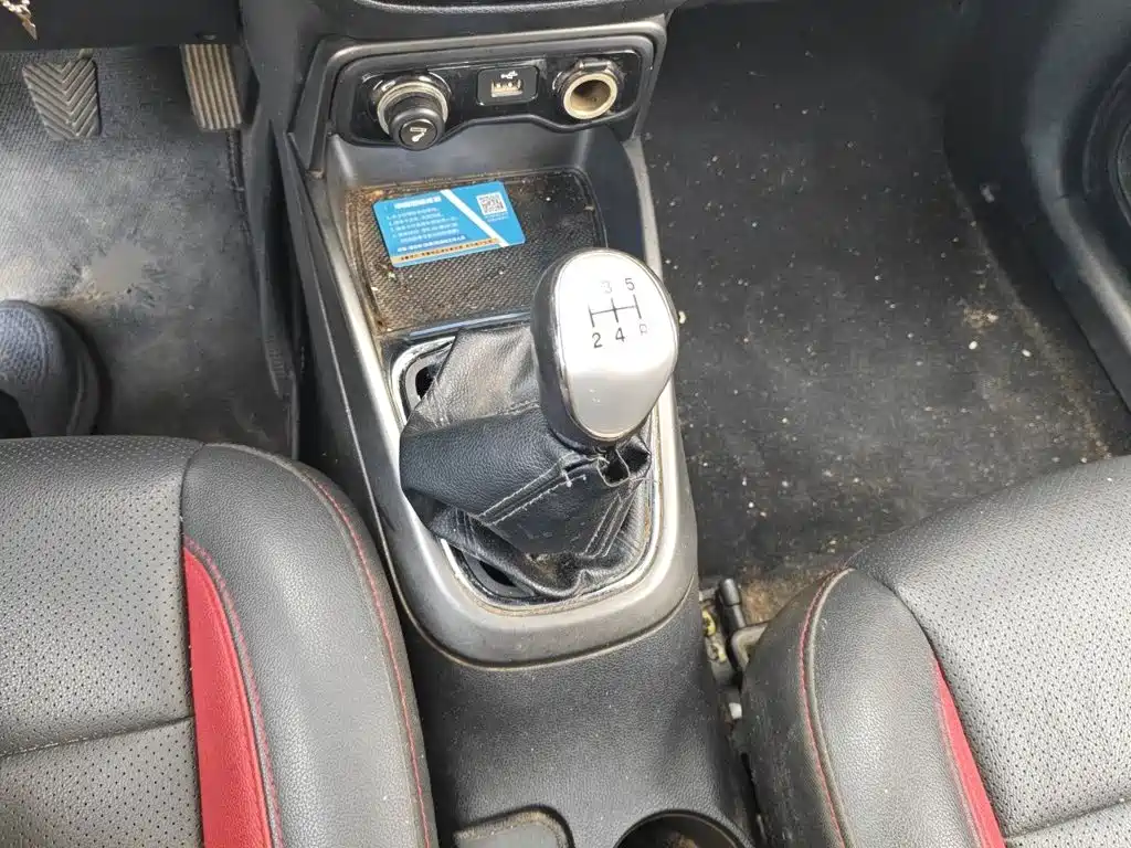 Changan CS15 — миниатюра 7
