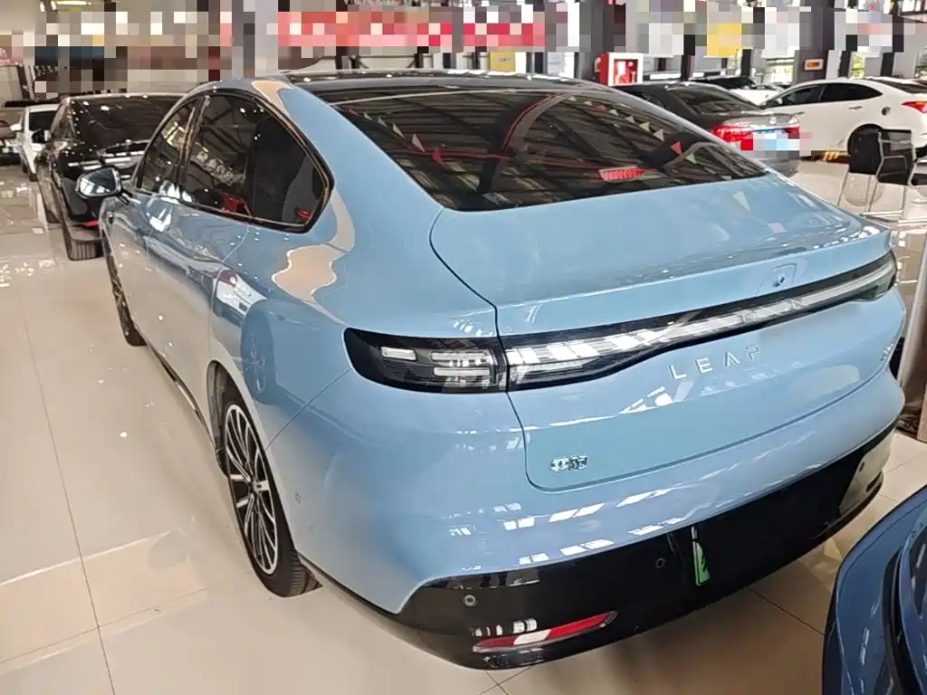Leapmotor Leapmotor B01 — миниатюра 5