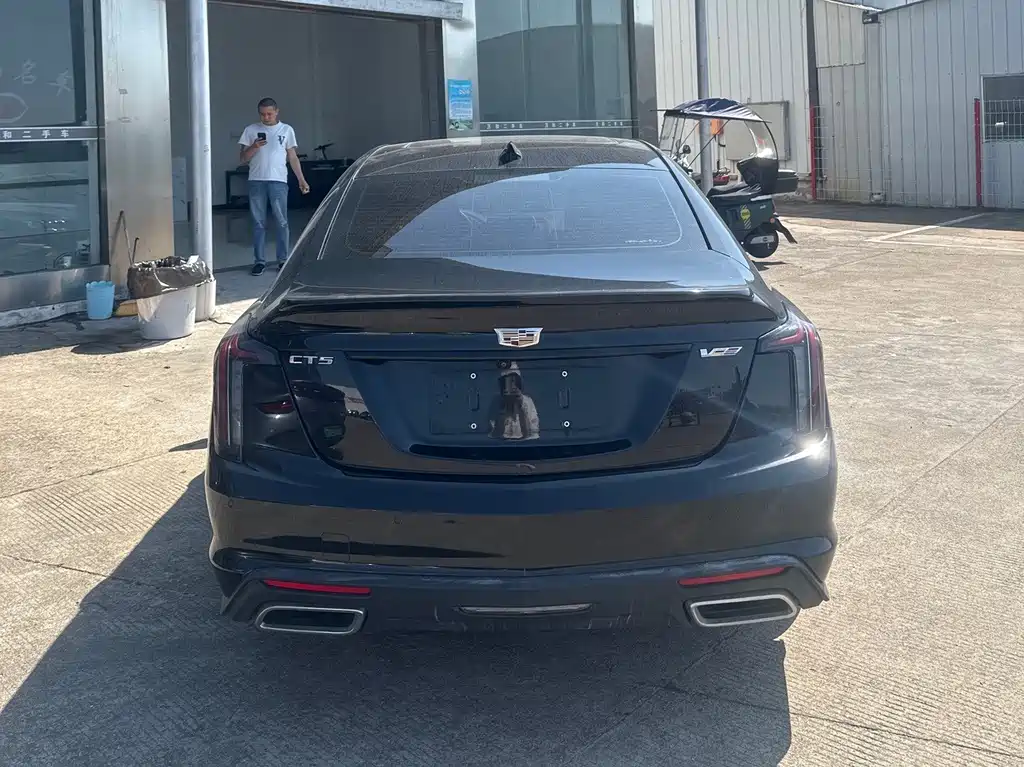 Cadillac CT5 — миниатюра 4