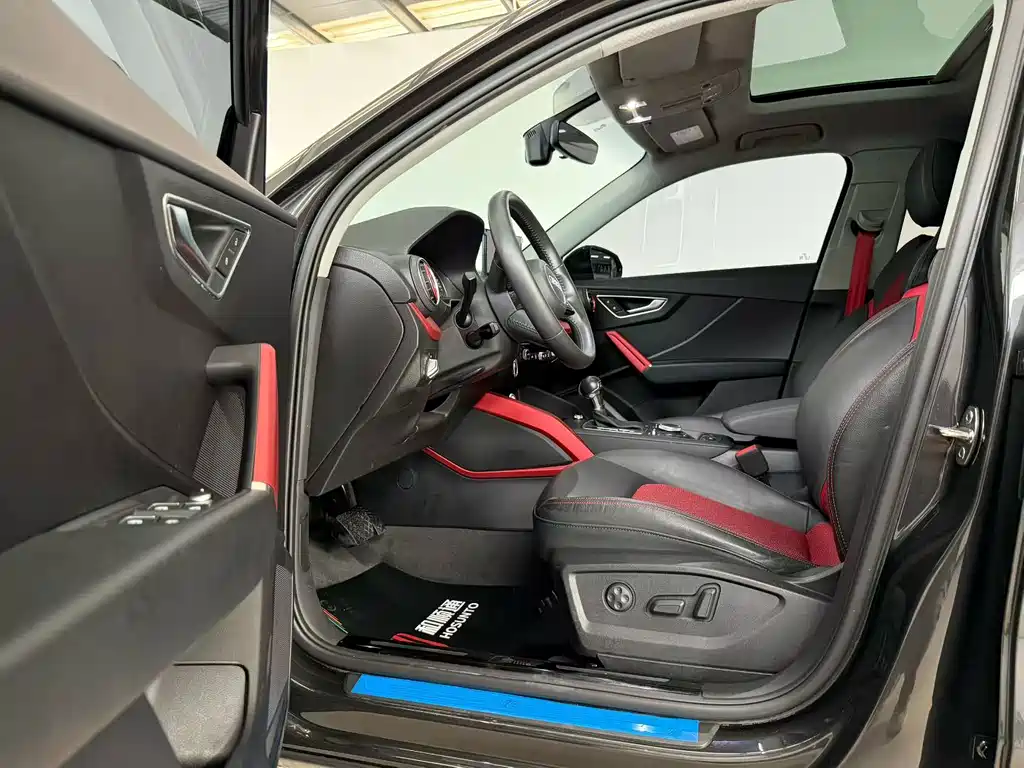 Audi Q2L — миниатюра 4