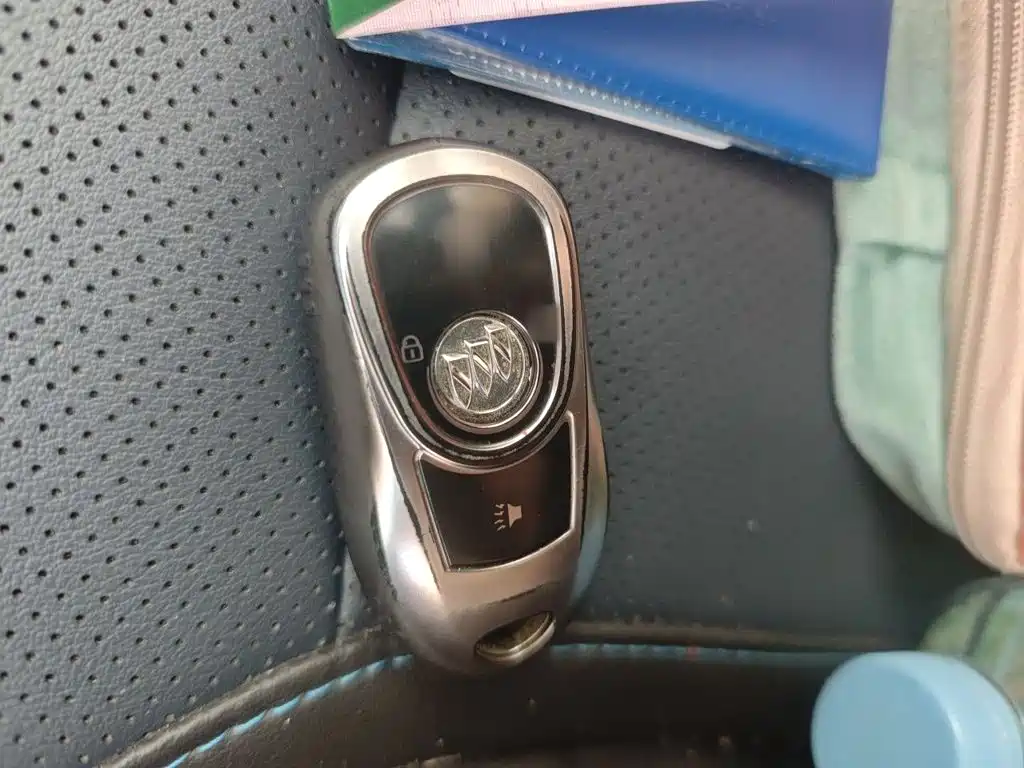 Buick Velite 6 — миниатюра 12
