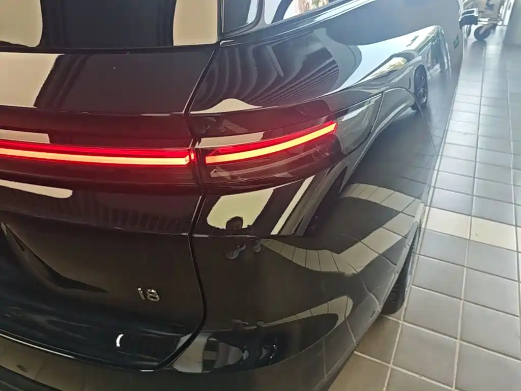 Li Auto Li i8 — миниатюра 8