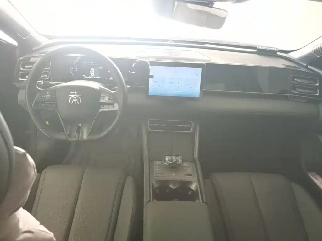 BYD Qin L — миниатюра 10