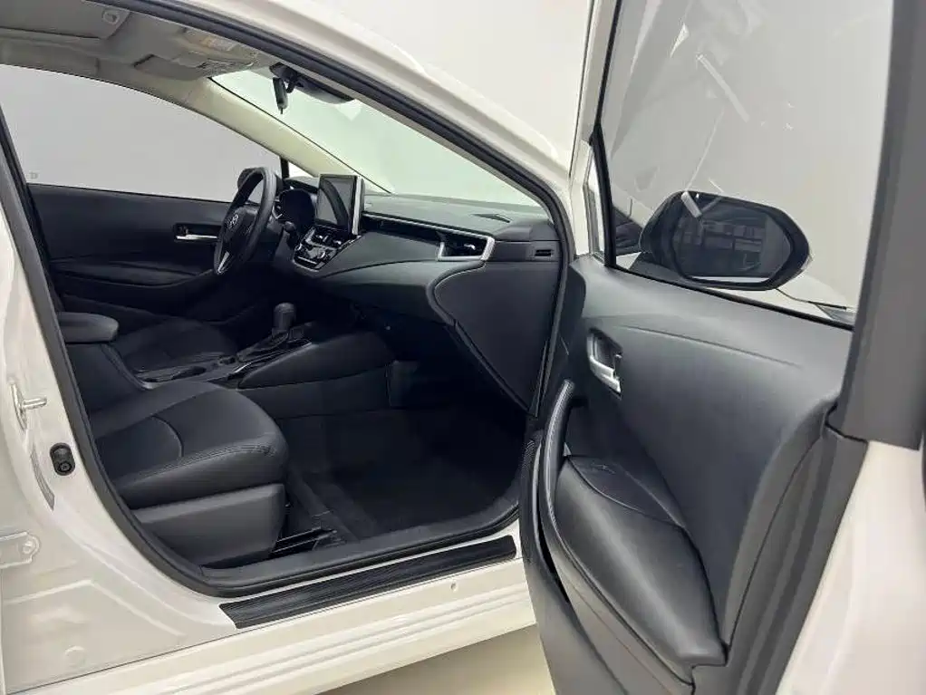 Toyota Corolla — миниатюра 10