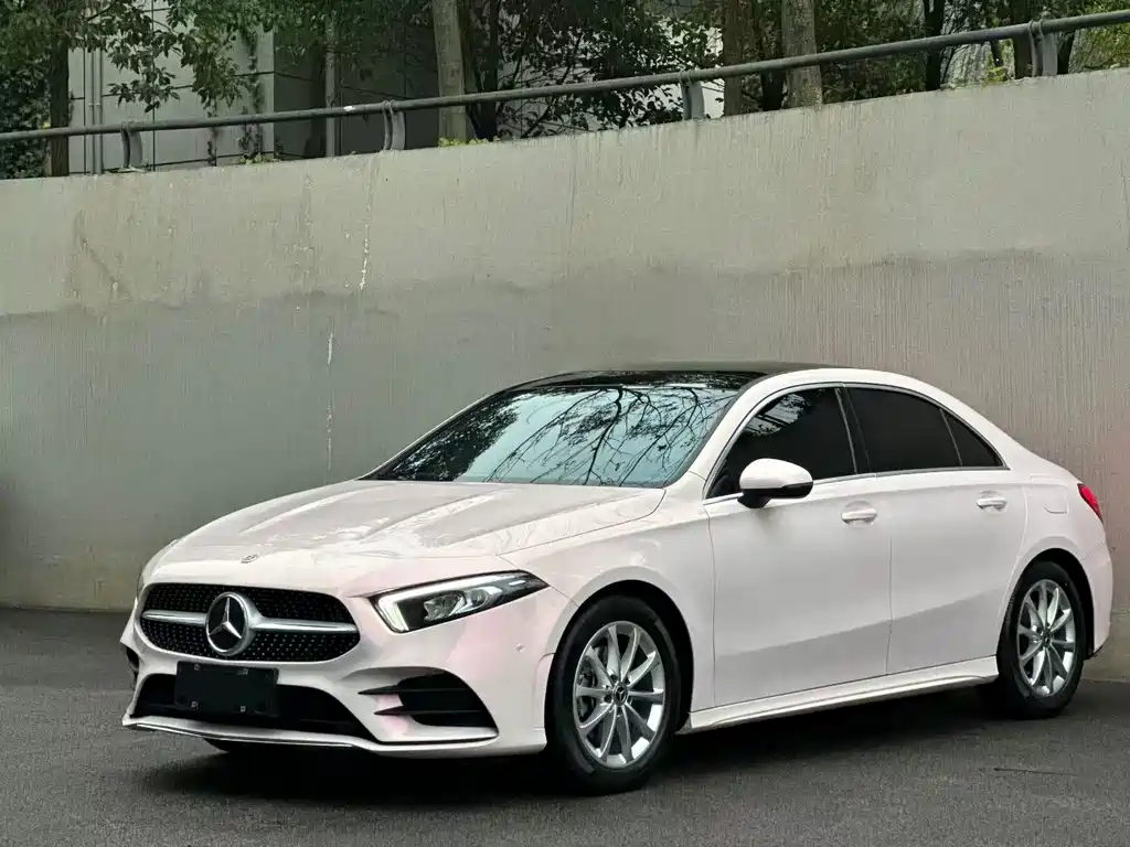 Mercedes-Benz A-Class — миниатюра 2