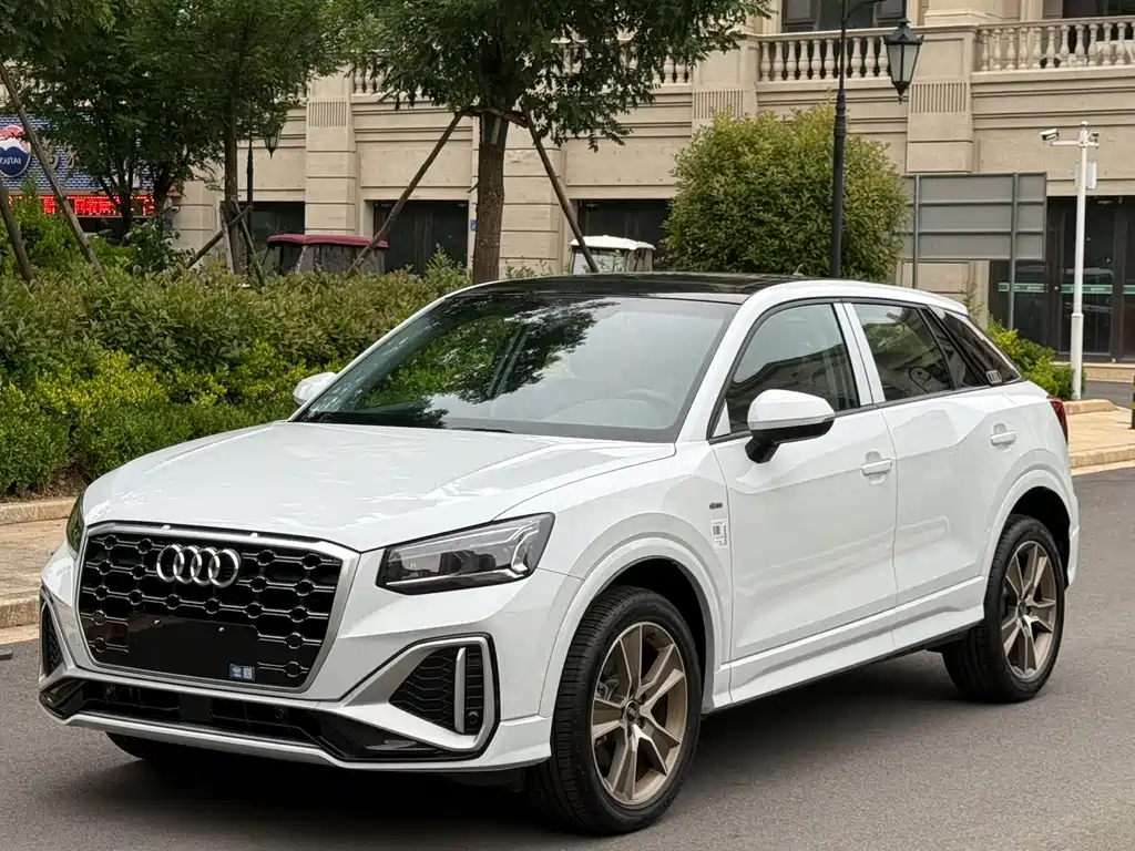 Купить Audi Q2L