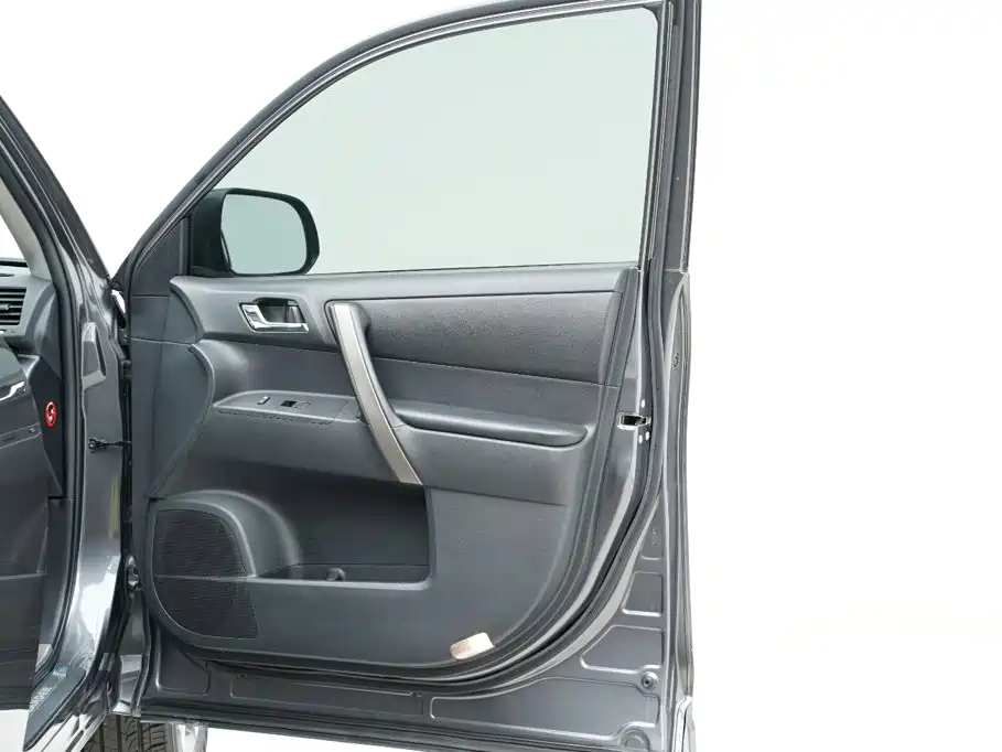Toyota Highlander (Import) — миниатюра 22