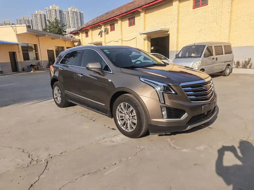 Cadillac XT5 — миниатюра 3