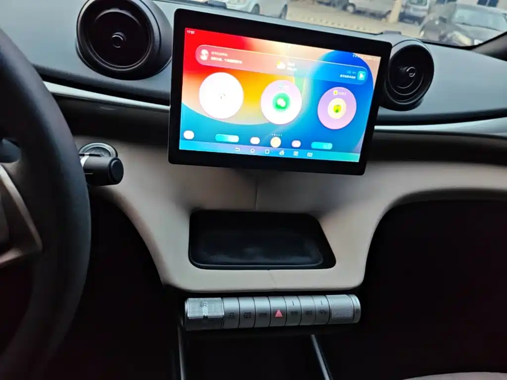 BYD Dolphin — миниатюра 13