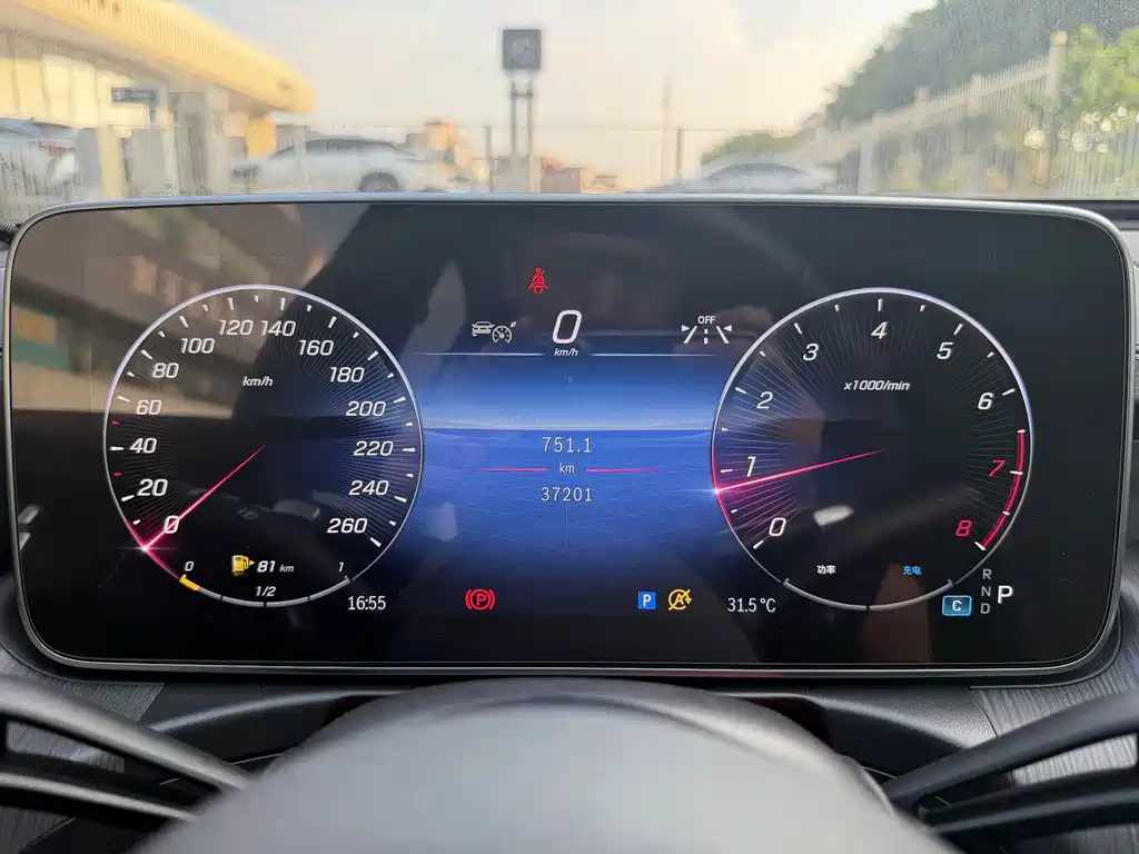 Mercedes-Benz C-Class — миниатюра 20