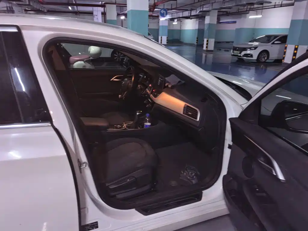 BMW 1 Series — миниатюра 17