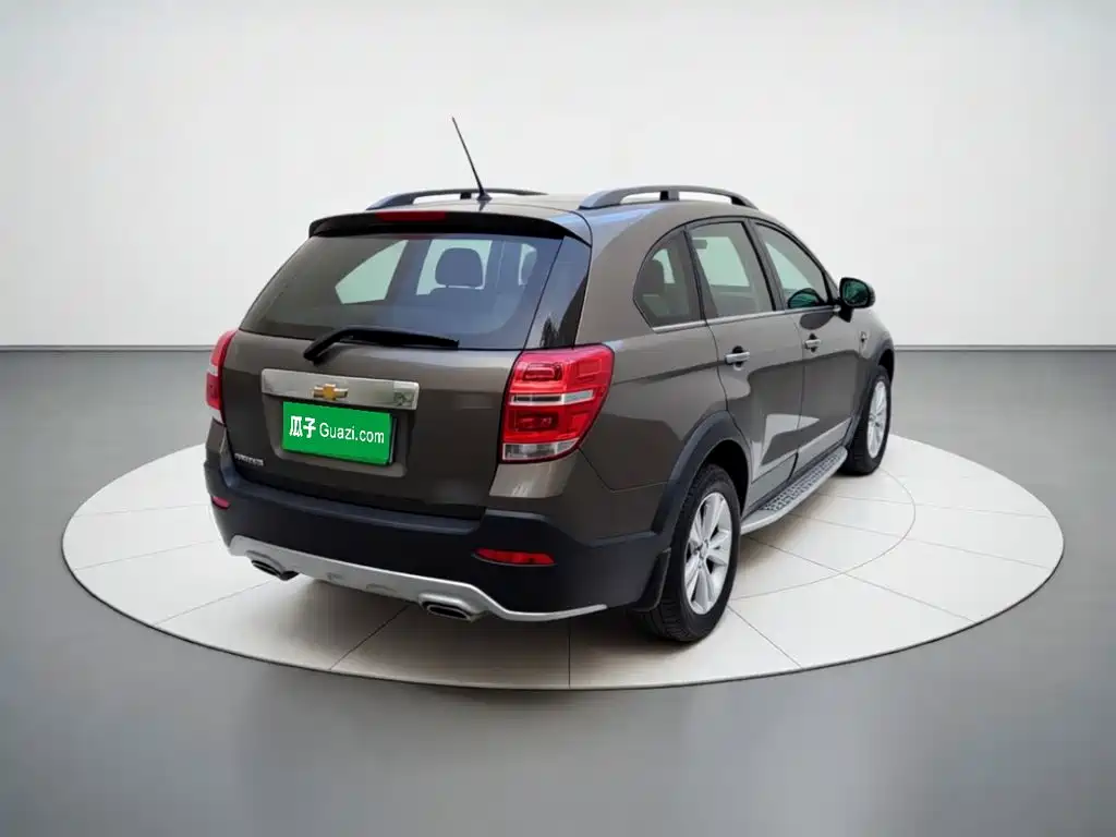 Chevrolet Captiva — миниатюра 6